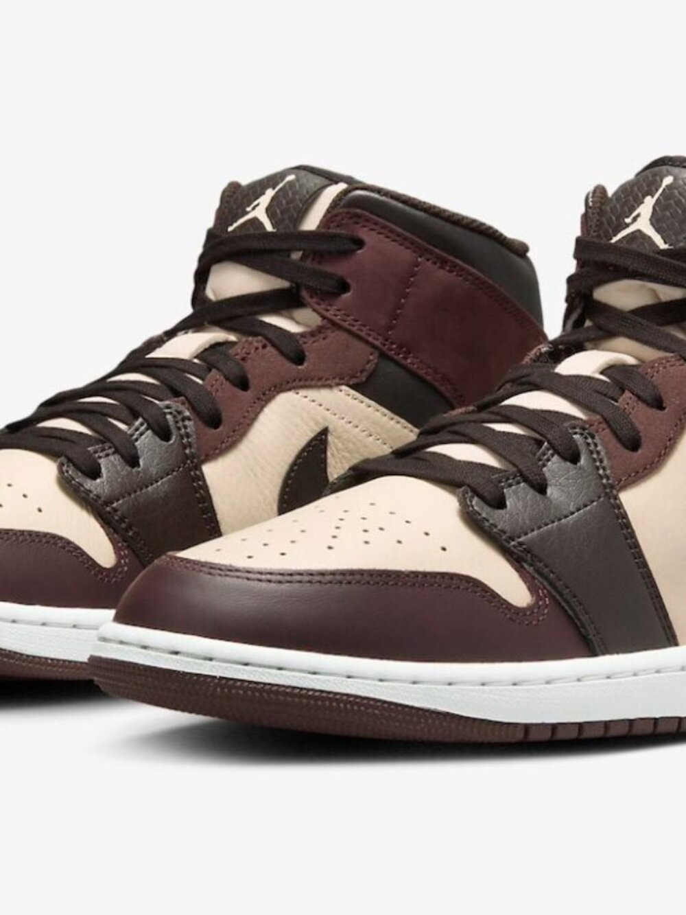 Air Jordan 1 Mid SE "Paris YMCA" (Velvet Brown) – FZ4359-200 - Picture 4 of 4